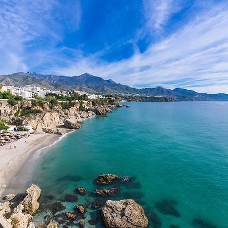 Colon Nerja Apartment Exterior photo