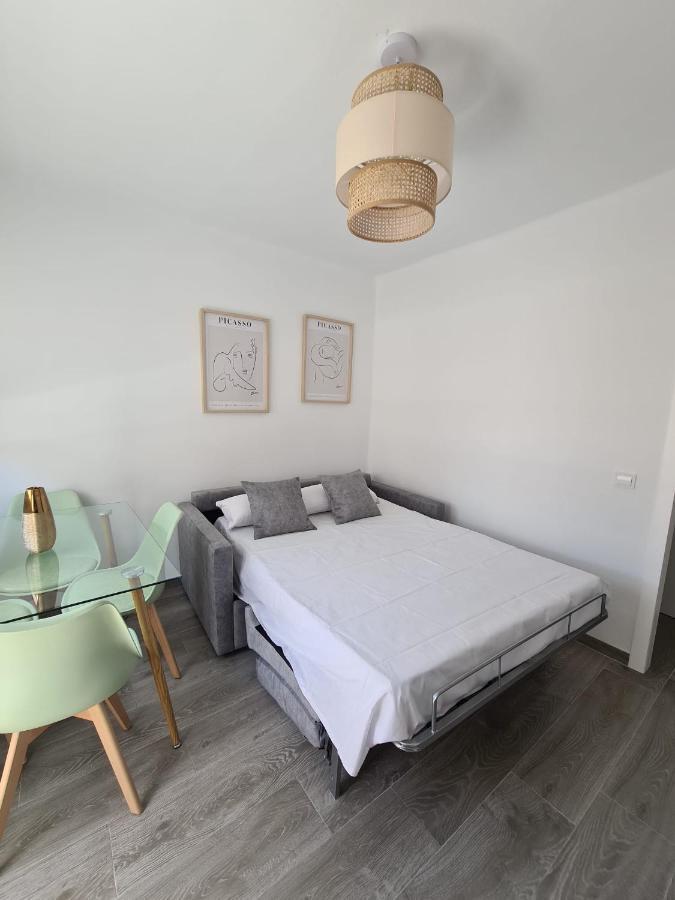 Colon Nerja Apartment Exterior photo